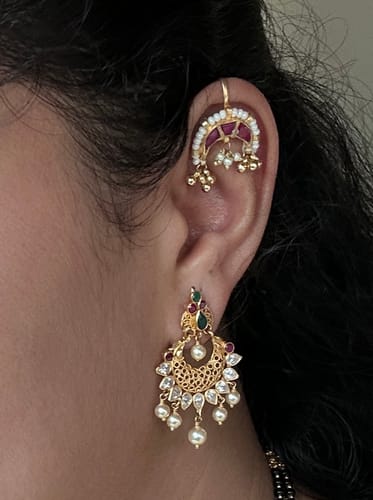 Customer photo review of 22k Gold Plated Earcuff