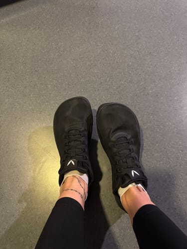 Customer photo review of Vaistoa Tahto -paljasjalkasalikengät