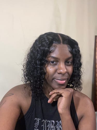 Customer photo review of CurlyMe Water Wave Bob Glueless Wig Wear Go 6x4 HD Lace Pre Cut Lace Wig
