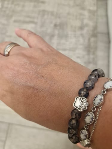 Customer photo review of Pfotenarmband - Mischling