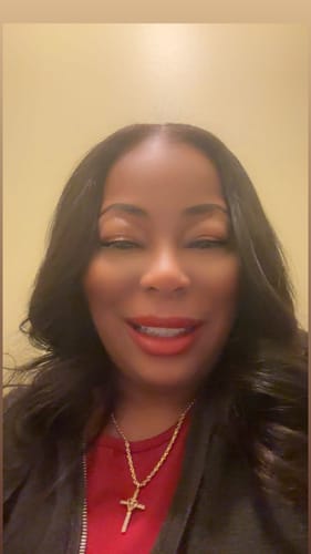 Customer photo review of Raw Indian Wavy Hair