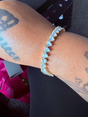 Customer photo review of Queen of Hearts bracelet