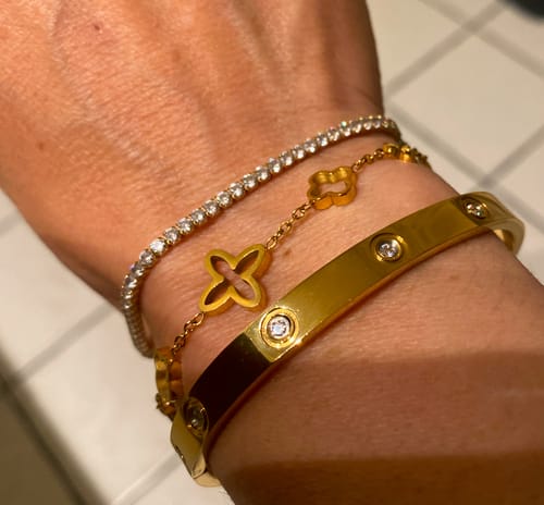 Kundenbewertung mit Foto zu Prestige Clover Armband
