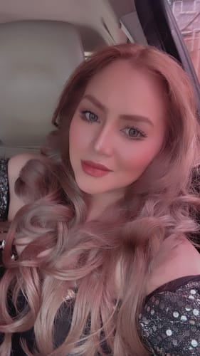 Customer photo review of Dreamy Brush