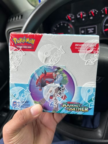 Customer photo review of Journey Together Build & Battle Box - SV09: Journey Together