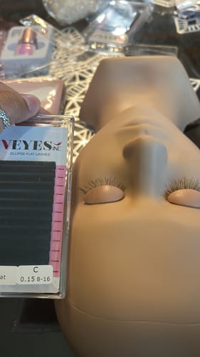 Customer photo review of Classic Eyelash Students Training Kit