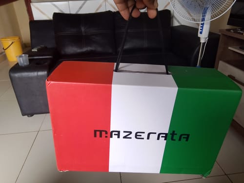 Nqubeko M. review of Mazerata Vinchey 55 Patent Formal - Black image 1 out of 4