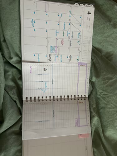 Customer photo review of 2025 Vertical Weekly Planner, Kenwood Lane