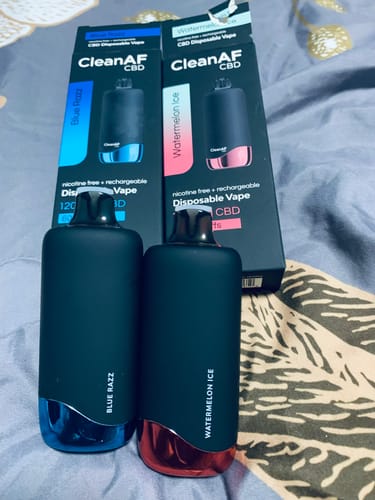 Customer photo review of Watermelon Ice CBD Vape Pen