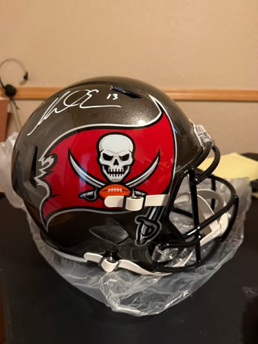 Customer photo review of Mike Evans Autograph Signing