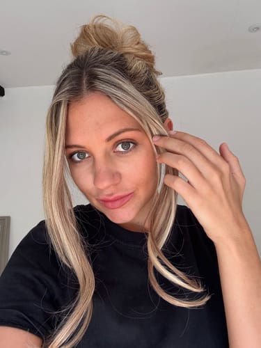 Customer photo review of Face Framing Layers / Clip In Extensions / Human Hair / 14 inches / 15 grams