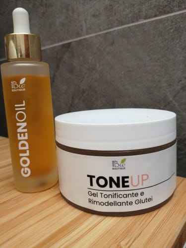 Customer photo review of ToneUp