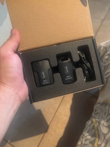 Customer photo review of JOYO JW-07 2.4GHz Wireless In-Ear Monitor System
