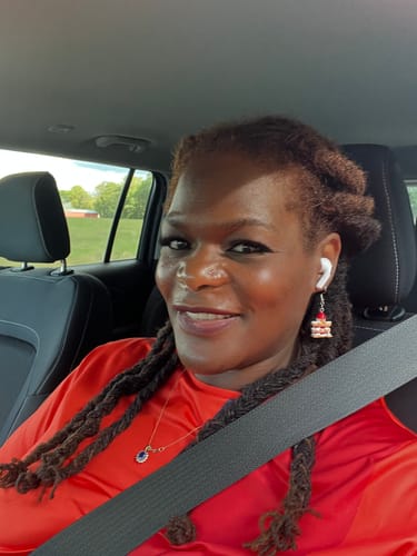 Customer photo review of Velvet Gossamer® Lash Featuring GripTex™