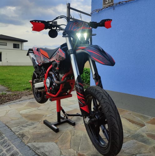 Customer photo review of COMPETITION - GRAPHICS KIT