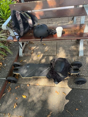Customer photo review of Tynee® Explorer Pro Hub Motor All Terrain Off Road Electric Skateboard