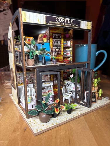 Customer photo review of This Month’s Craft Subscription Box