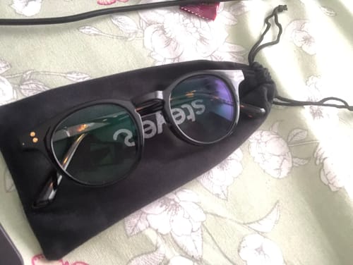 Customer photo review of Óculos Vision | Preto Anti-Luz Azul Clip-On