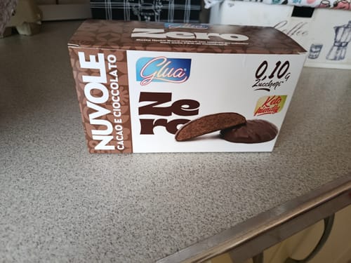 Customer photo review of Biscotti proteici Nuvole ricoperti di cioccolato gusto cacao