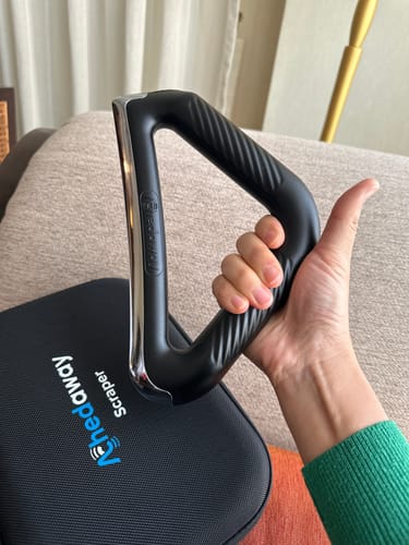 Customer photo review of Achedaway Scraper - The World’s First Heated Muscle Scraper