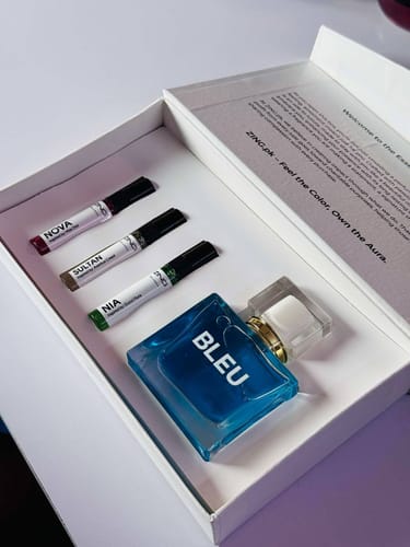 Customer photo review of Bleu De Zing