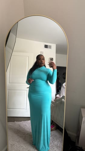 Customer photo review of Hourglass Overlay Ruched Maxi Dress