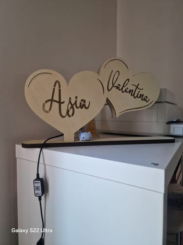 Customer photo review of Lampada Cuori Personalizzata Con Nomi Famiglia o Coppia