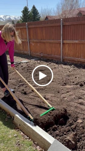 Customer video review of The Wren Treadlite Broadfork