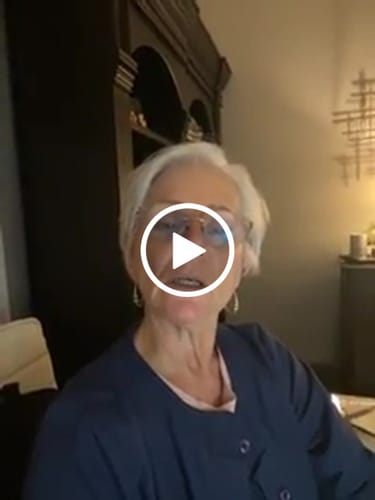 Briley L. review of Silk Body Oil image 1 out of 1