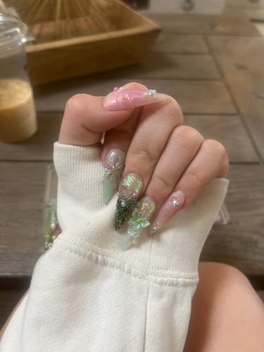 Customer photo review of Floral Whimsy