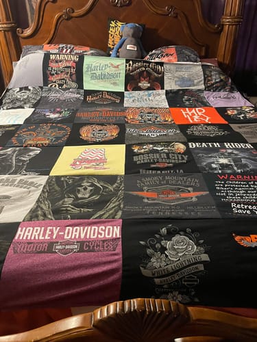 Customer photo review of Premium T Shirt Quilt