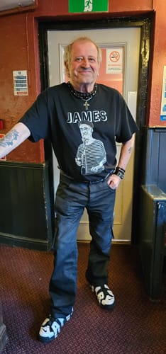 Customer photo review of Unisex t-shirt