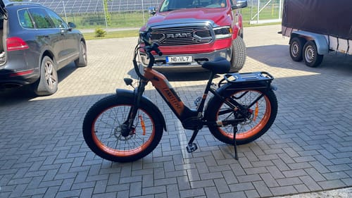Customer photo review of Lankeleisi MG600 Plus 2025 Version 1000W 26" Fat Bike 960Wh All Terrain SUV E-Bike with Torque Sensor 48V 20Ah Battery