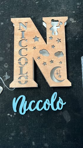 Customer photo review of Lampada Lettera con Orsetto Luna e Nuvole