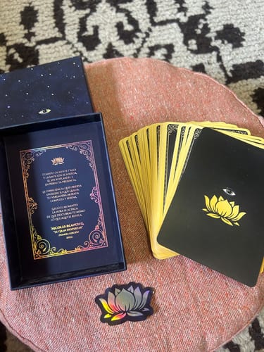 Customer photo review of El Gran Despertar ✨🌌 - Mazo de 45 Cartas Guía