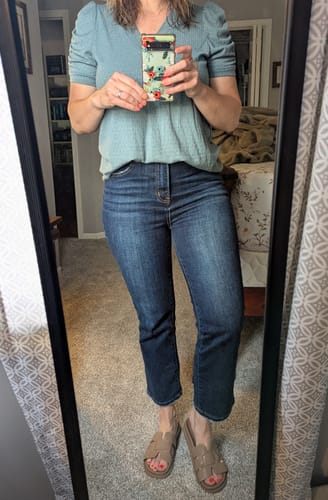 Customer photo review of Breigh Denim Jeans