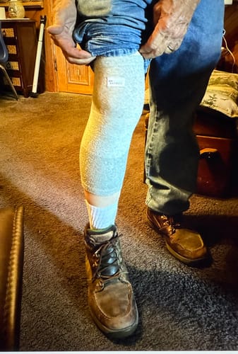 Customer photo review of Premium Bamboo Knee Sleeve (Single)