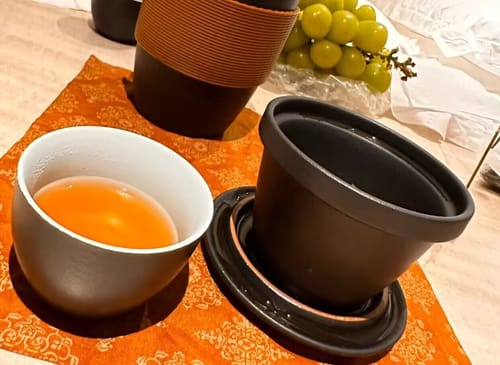 Customer photo review of Black Ceramic Travel Tea Set With Handbag