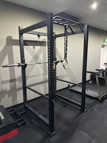 Customer photo review of R8 Colored Uprights 226cm | Paar