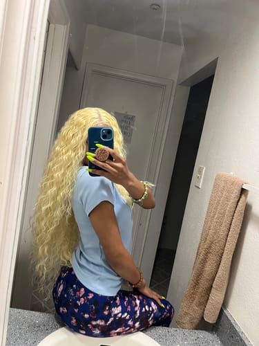 Customer photo review of Sensationnel Butta HD Lace Front Wig - Unit 3