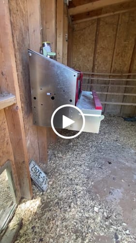 Customer video review of Medium (34") Reversible Rollout Nest Box (Up to 32 Hens)