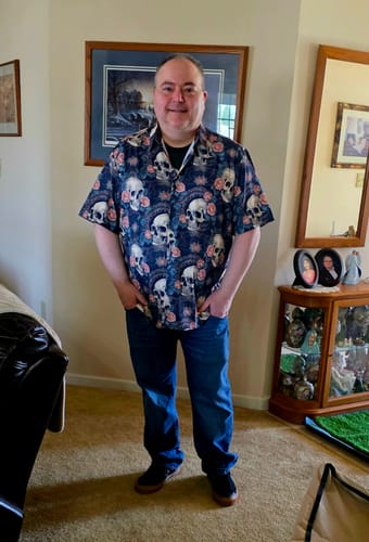 Customer photo review of Men's Cool Skull Punk Rock Holiday Beach Short Sleeve Summer Shirt