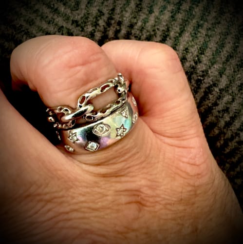 Customer photo review of Allegro Small Link Ring