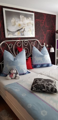 Customer photo review of Daunenkissen 3-Kammer 80x80 cm | DownPass-zertifiziert