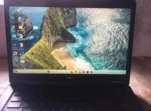 Customer photo review of Dell Latitude Laptop | E5480 | Intel i5-6th Gen | 14" HD | Win 11 | Refurbished