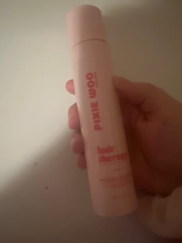 Customer photo review of Hair Therapy - Hydrating + Detangling leave in conditionner