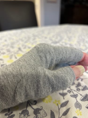 Customer photo review of Premium Onecompress™ Gloves