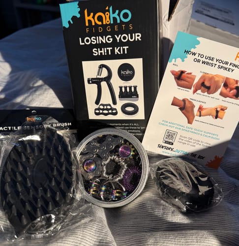 Customer photo review of THE WORKS Fidget Kit