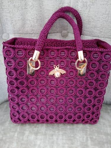 C D. review of CrochetPark™ Garden Bee Crochet Bag Kit image 1 out of 1