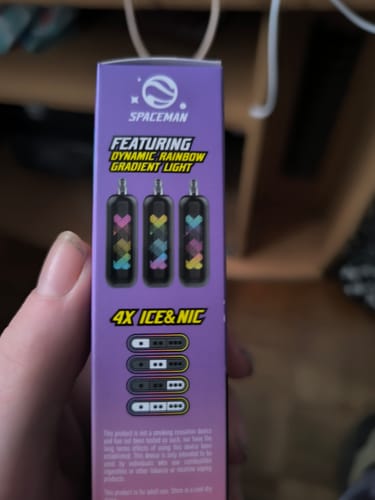 Gregory P. review of SMOK Spaceman - SP40000 - 40000 Bouffées - 2% de nicotine - Puff Jetable / Vape Disposable image 1 out of 5